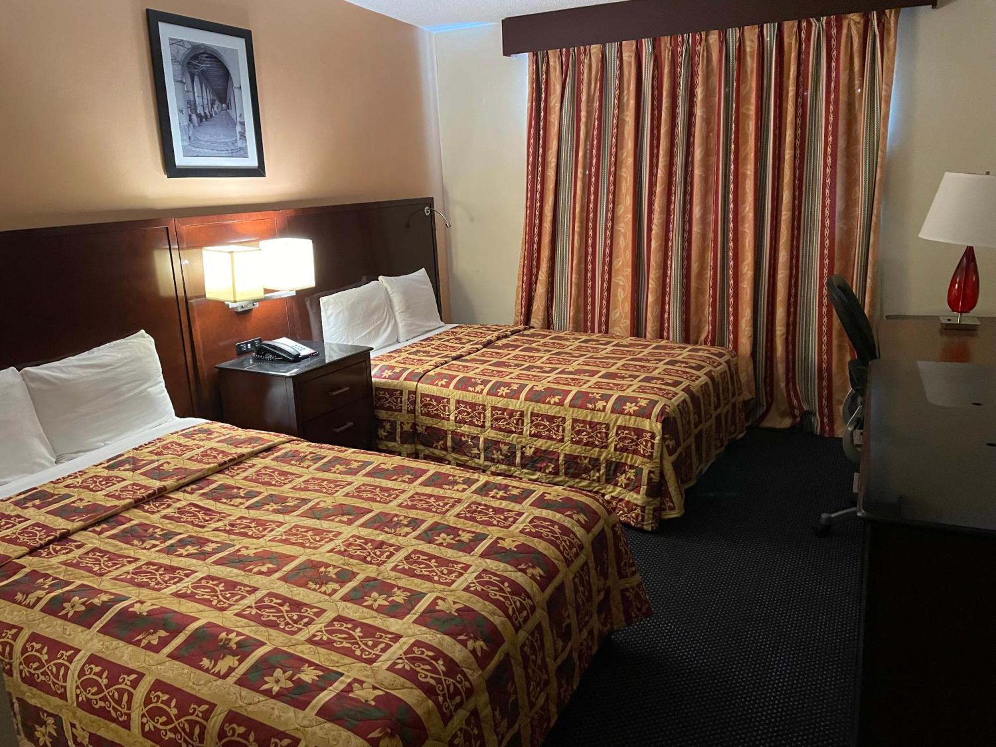 Grand Inn Fullerton Bagian luar foto