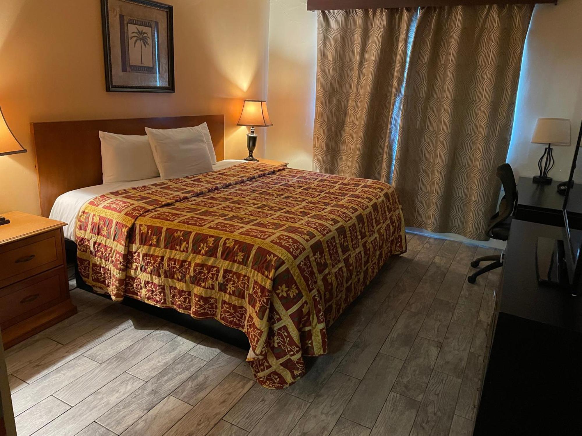 Grand Inn Fullerton Bagian luar foto