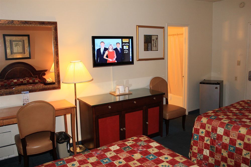 Grand Inn Fullerton Bagian luar foto